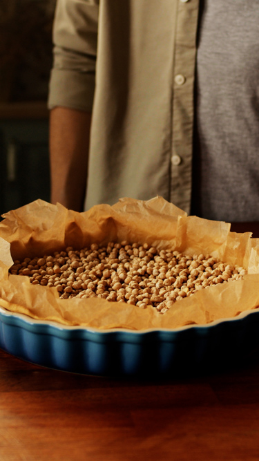 Cómo hornear a ciegas masa de repostería