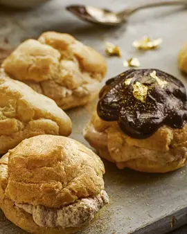 CINNAMON PROFITEROLES
