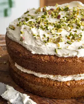 Carrot cake with cardamom buttercream