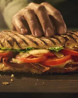 Panini cu șuncă de Parma