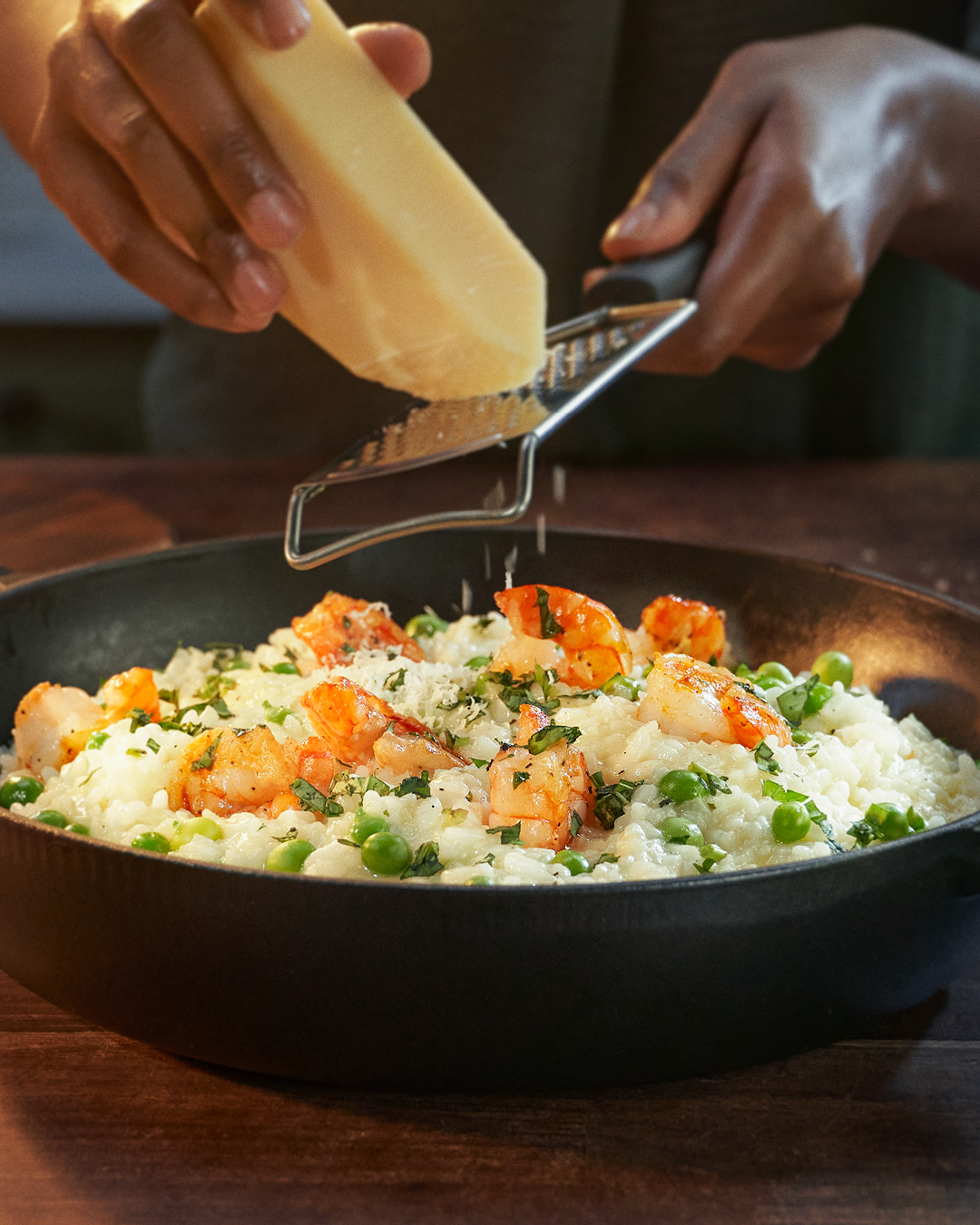 Risotto med ærter og rejer